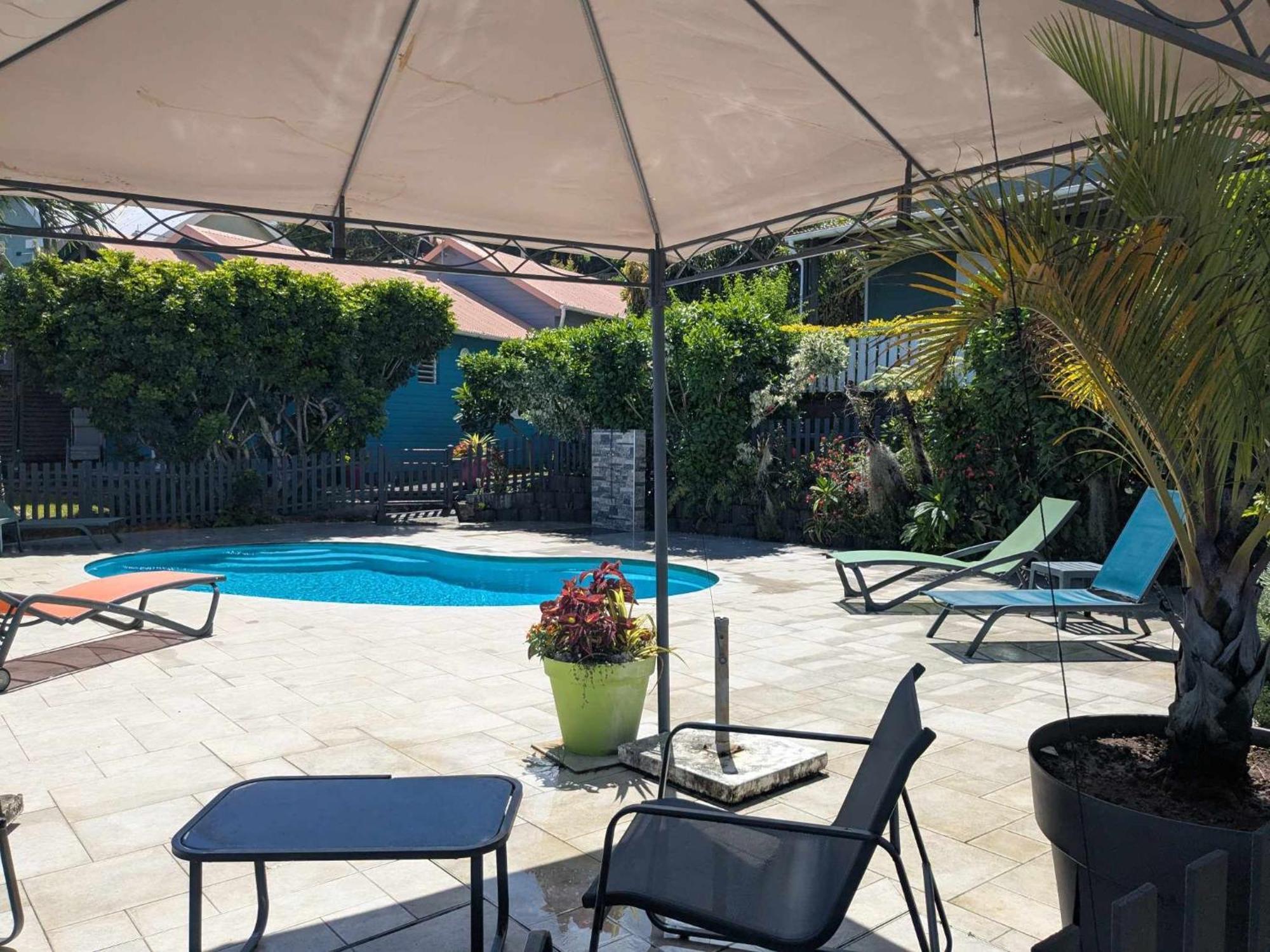 Les Kreol'Inns Chalets De Charme Saint-Leu Luaran gambar